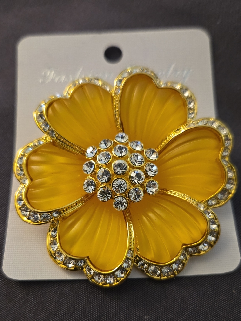 Yellow Crystal Flower Brooch - Fashion Jewelry